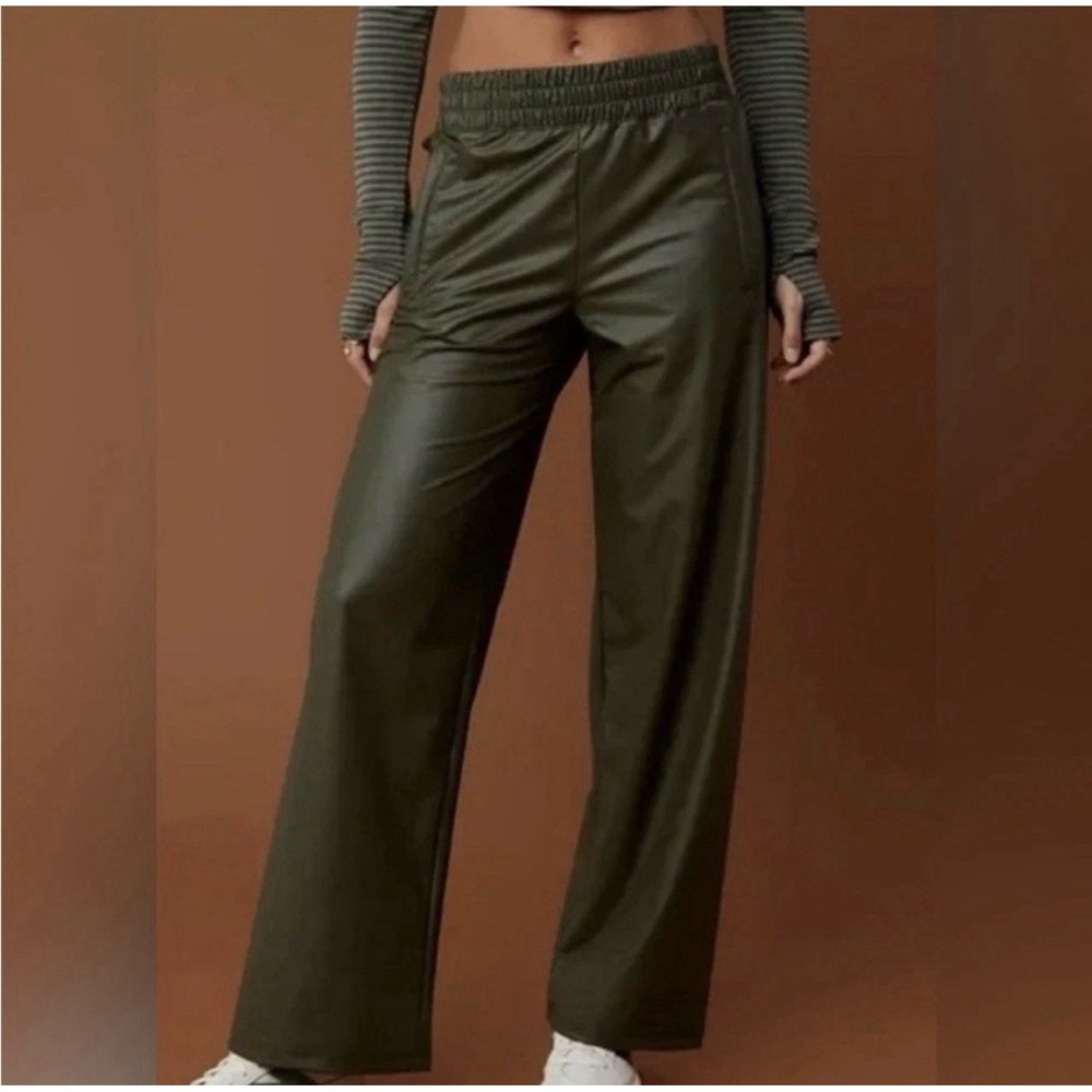 Offline By Aerie Real Luxe Wide Leg Olive Green Vegan Leather Pants Size MED NWT